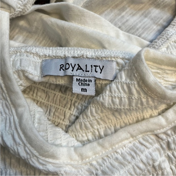 Royalty Off the shoulder smocked ruffle top white size medium - Picture 9 of 10